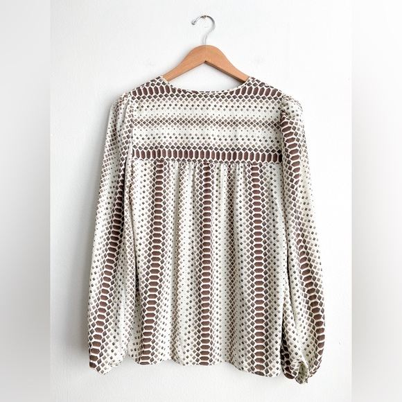 BCBGMaxAzria Lorella Pattern Long Balloon Sleeves Blouse Chiffon Career Formal - Picture 10 of 11